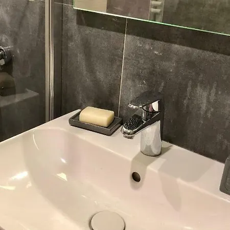 Quartier Notre Dame Au Pied Du Chateau Avec Parking * فيرفاي