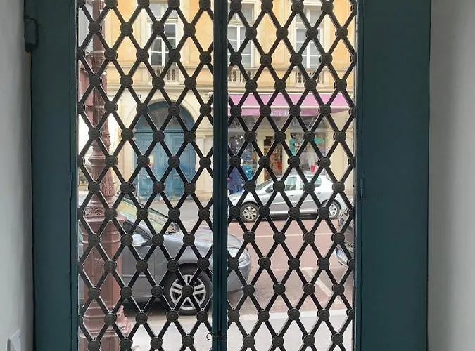 Apartamento Quartier Notre Dame Au Pied Du Chateau Avec Parking